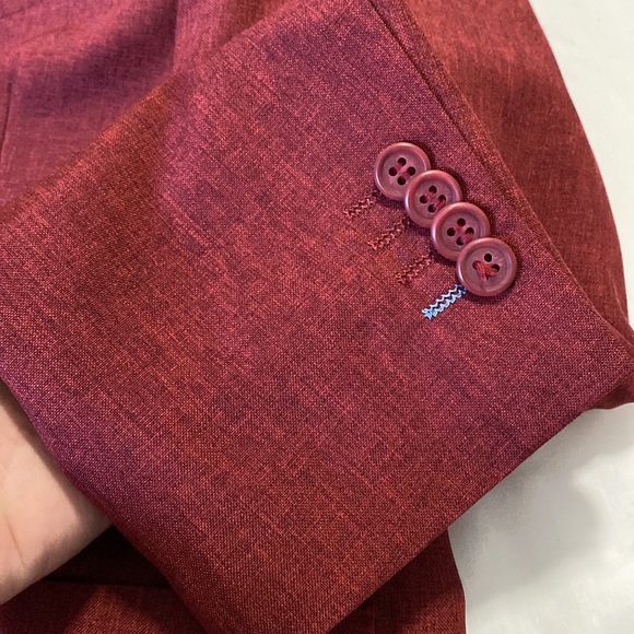 Tailorbyrd Men’s Cranberry Blazer - Picture 7 of 7